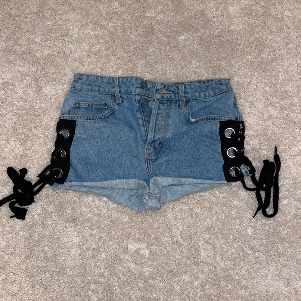 Carmar size 28 Jean shorts with lace-up detail